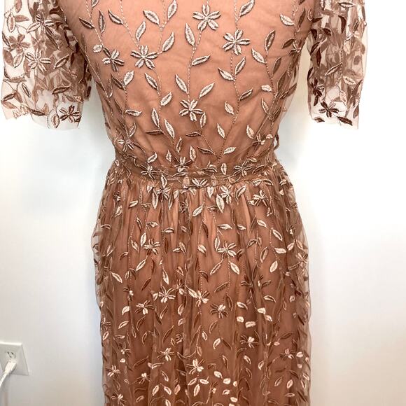 Baltic Born Marseille Vine Embossed Maxi Dress In Nude Rose Size XS - Picture 13 of 16